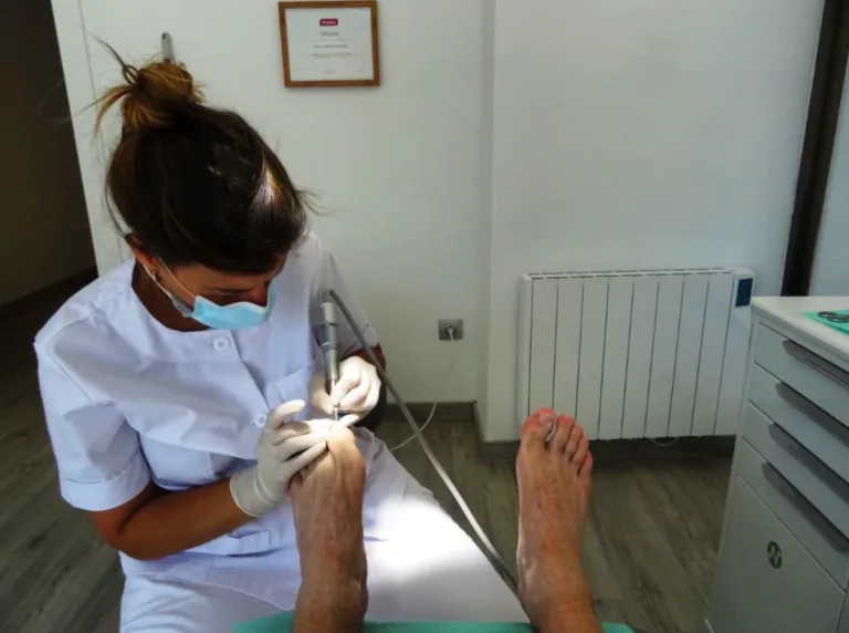 clínica podológica pyrénées 4